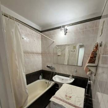 Продается 3-х комнатная квартира, 68,7 м²