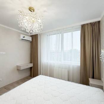 Сдается 1-комнатная квартира, 50 м²