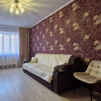 Сдается 2-х комнатная квартира, 63 м²