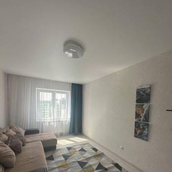 Сдается 1-комнатная квартира, 43 м²