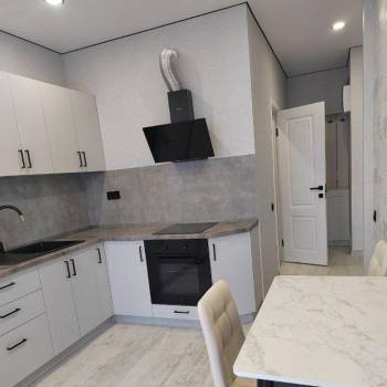 Сдается 1-комнатная квартира, 41,9 м²