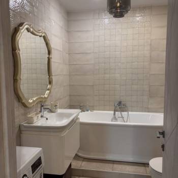 Сдается 1-комнатная квартира, 42,2 м²