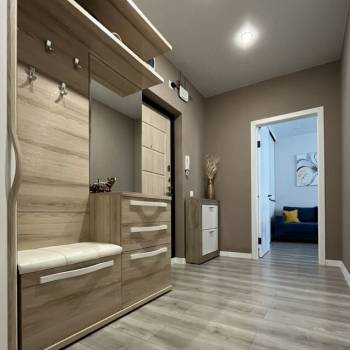 Продается 2-х комнатная квартира, 53 м²