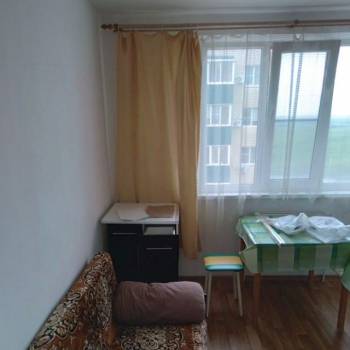 Сдается 1-комнатная квартира, 40 м²