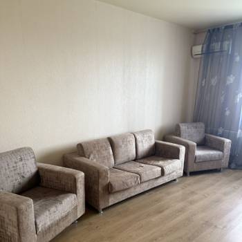 Сдается 2-х комнатная квартира, 72 м²