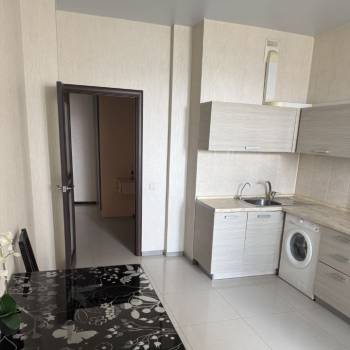 Сдается 2-х комнатная квартира, 72 м²