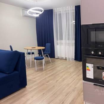 Сдается 2-х комнатная квартира, 62 м²