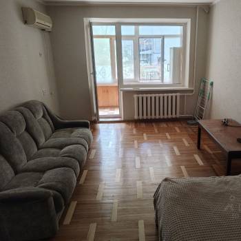 Сдается Многокомнатная квартира, 70 м²