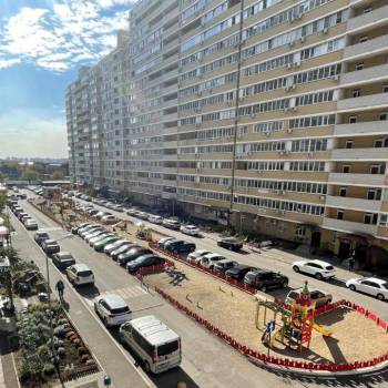 Продается 1-комнатная квартира, 39 м²
