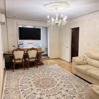 Продается Многокомнатная квартира, 73,6 м²
