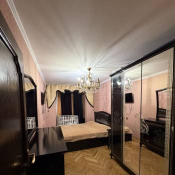 Продается Многокомнатная квартира, 73,6 м²