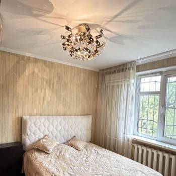 Продается Многокомнатная квартира, 73,6 м²