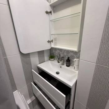 Сдается 2-х комнатная квартира, 58,4 м²