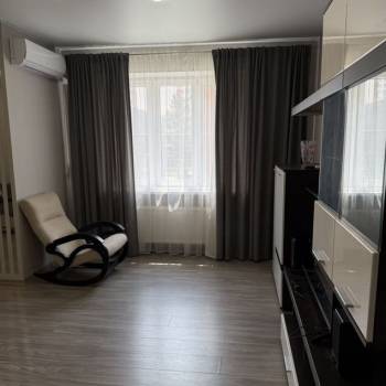 Сдается 2-х комнатная квартира, 63,4 м²