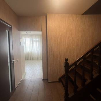 Сдается 2-х комнатная квартира, 75,9 м²