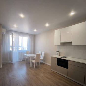 Сдается 2-х комнатная квартира, 61 м²
