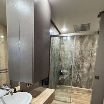 Сдается Многокомнатная квартира, 132,7 м²