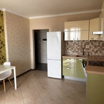Сдается 2-х комнатная квартира, 70 м²
