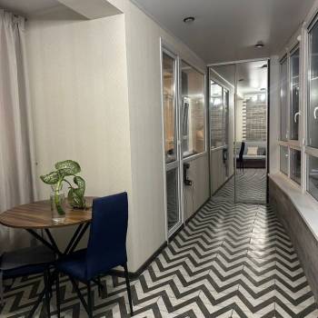 Сдается 1-комнатная квартира, 53 м²