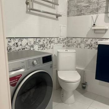 Сдается 1-комнатная квартира, 53 м²