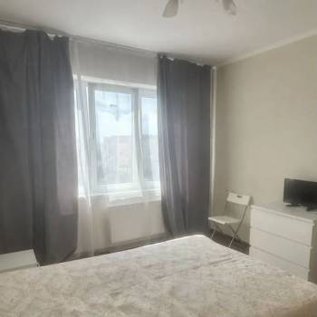 Сдается 2-х комнатная квартира, 60 м²
