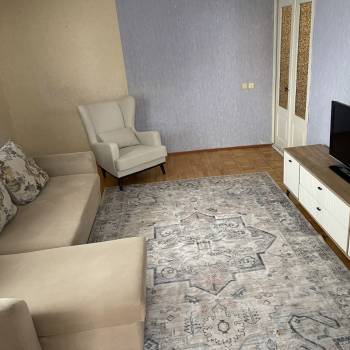 Сдается Многокомнатная квартира, 63,8 м²