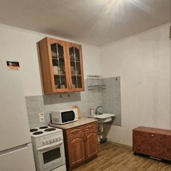 Продается 1-комнатная квартира, 37,8 м²
