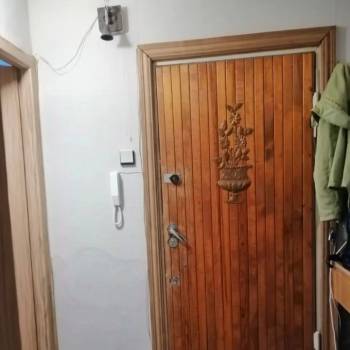 Продается Многокомнатная квартира, 76 м²