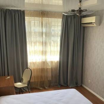 Сдается 1-комнатная квартира, 45 м²
