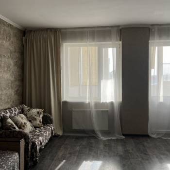 Сдается 2-х комнатная квартира, 60 м²
