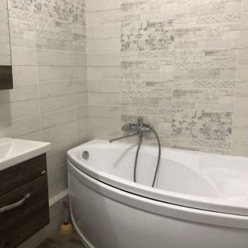 Продается 1-комнатная квартира, 46,6 м²
