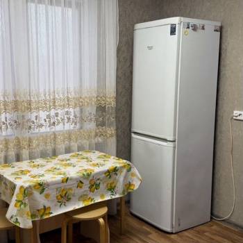 Сдается 1-комнатная квартира, 37,8 м²