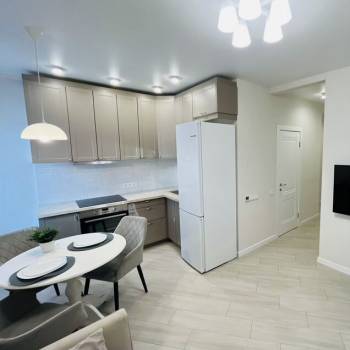 Продается 1-комнатная квартира, 40 м²