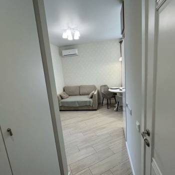 Продается 1-комнатная квартира, 38 м²
