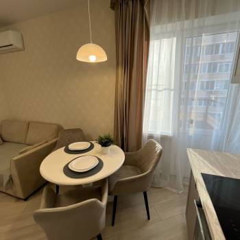 Продается 1-комнатная квартира, 38 м²