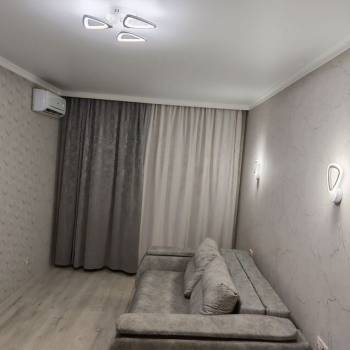 Сдается 2-х комнатная квартира, 60 м²