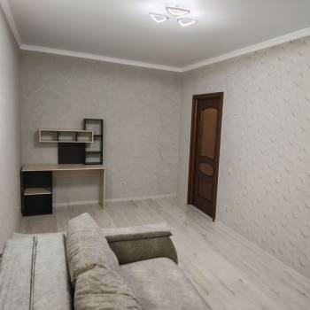 Сдается 2-х комнатная квартира, 60 м²