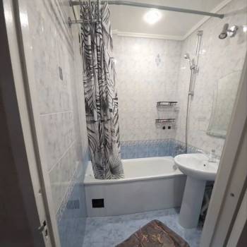 Сдается 1-комнатная квартира, 46 м²
