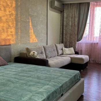 Сдается 1-комнатная квартира, 45,3 м²