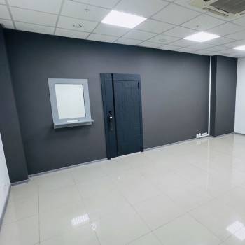 Продается Нежилое помещение, 53 м²