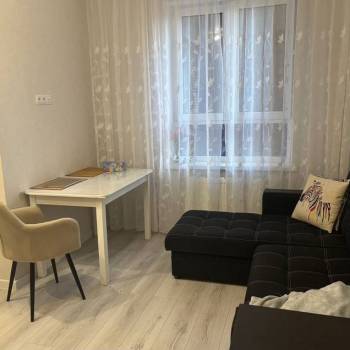Сдается 1-комнатная квартира, 45,9 м²