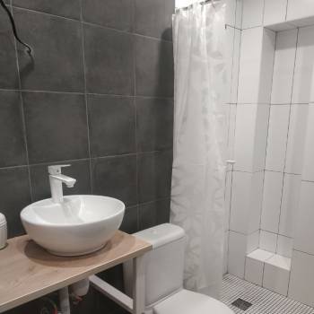 Продается 1-комнатная квартира, 18,4 м²