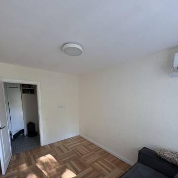 Продается 3-х комнатная квартира, 55,8 м²