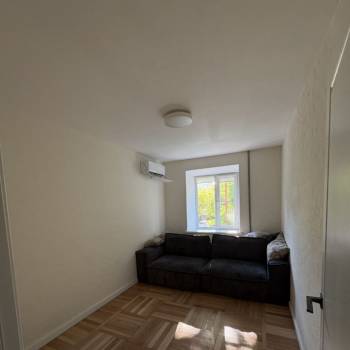 Продается 3-х комнатная квартира, 55,8 м²