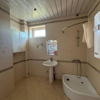 Сдается Дом, 200 м²