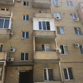 Продается 1-комнатная квартира, 73,7 м²
