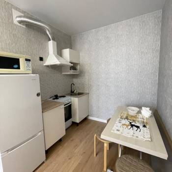 Продается 1-комнатная квартира, 36,7 м²