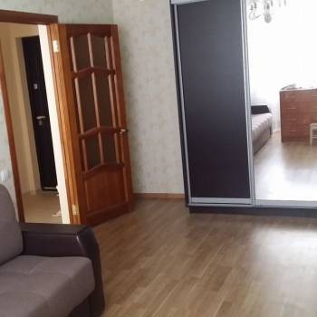 Сдается 1-комнатная квартира, 38 м²