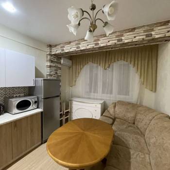 Продается 1-комнатная квартира, 42,6 м²