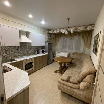 Продается 1-комнатная квартира, 42,6 м²